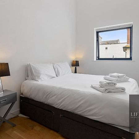 Smythen St, 2 Bed Apartment With Balcony Exeter Exteriör bild