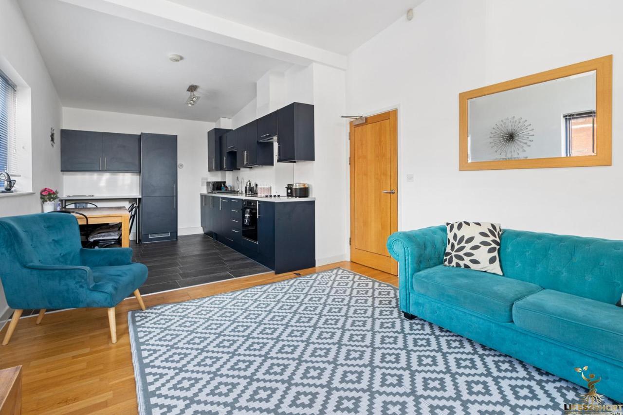 Smythen St, 2 Bed Apartment With Balcony Exeter Exteriör bild