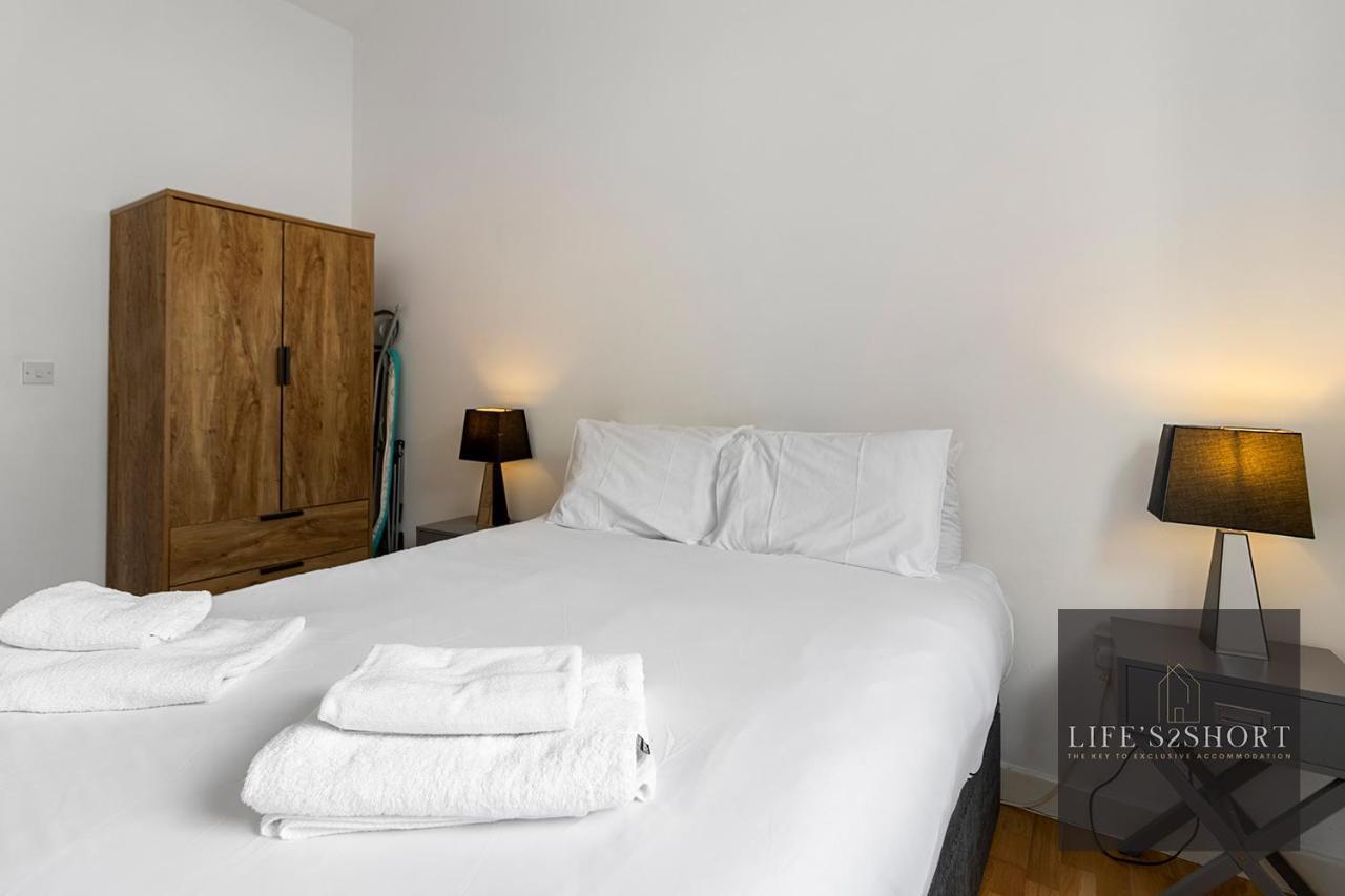 Smythen St, 2 Bed Apartment With Balcony Exeter Exteriör bild